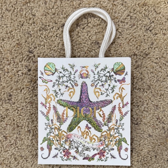 Dior Starfish and Floral Art with Gold Accents bag - Picture 3 of 5